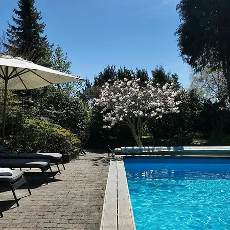 With A Pool In * Hornbæk